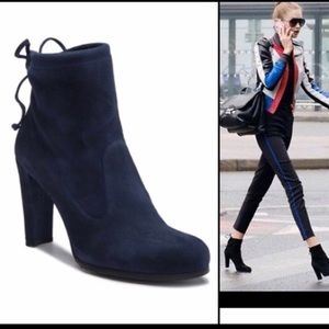 Stuart Weitzman blue suede ankle boot size 6.5 Good condition barely worn